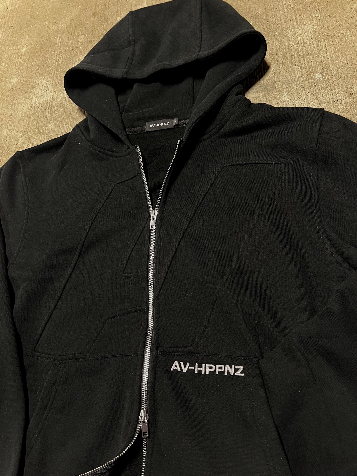 AV Zip Up - Black